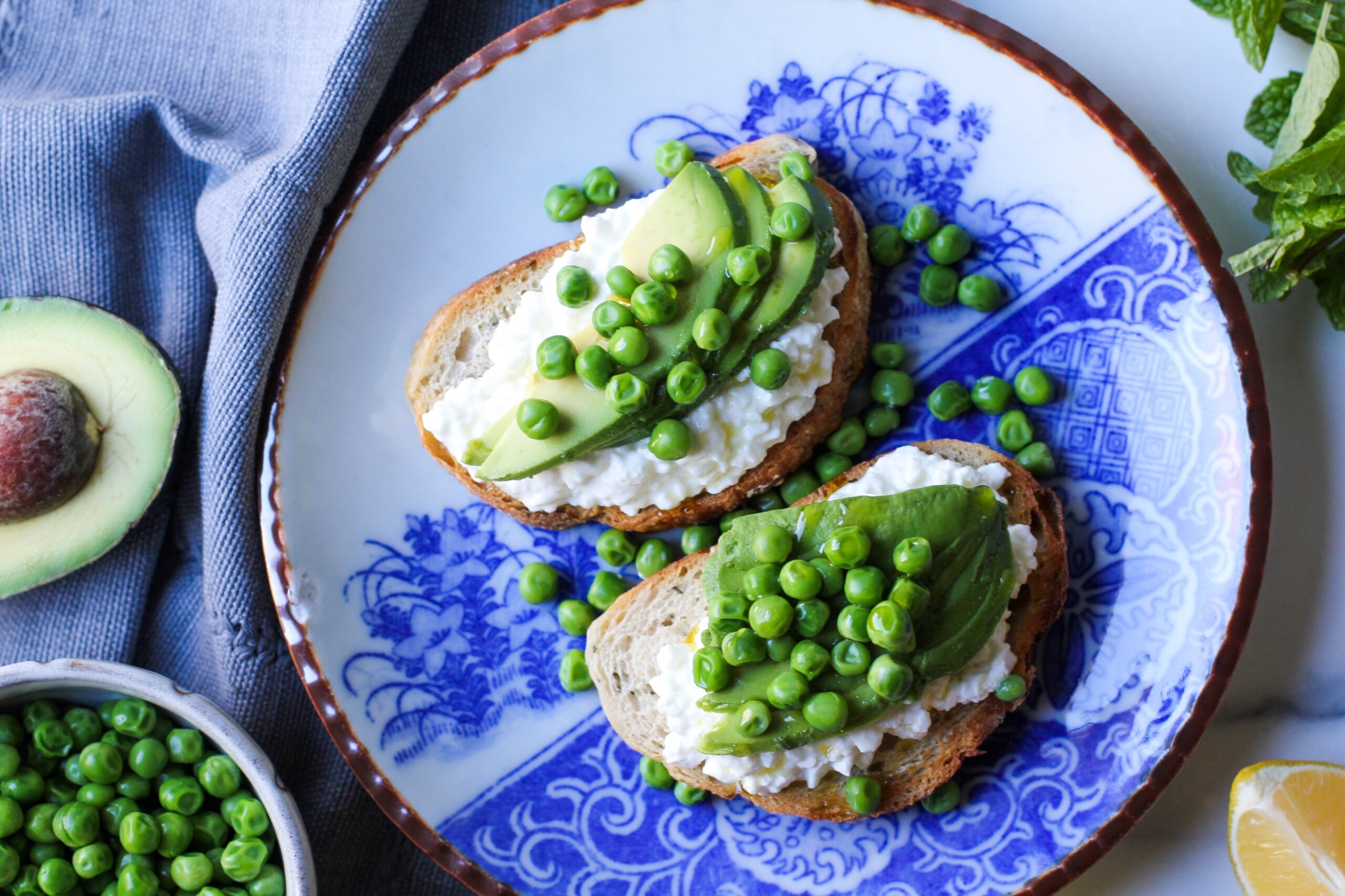 Peas and Cheese Toast